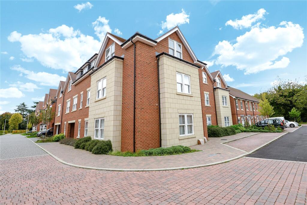 Buy or rent a property | Haden Square, Reading RG1 6FA