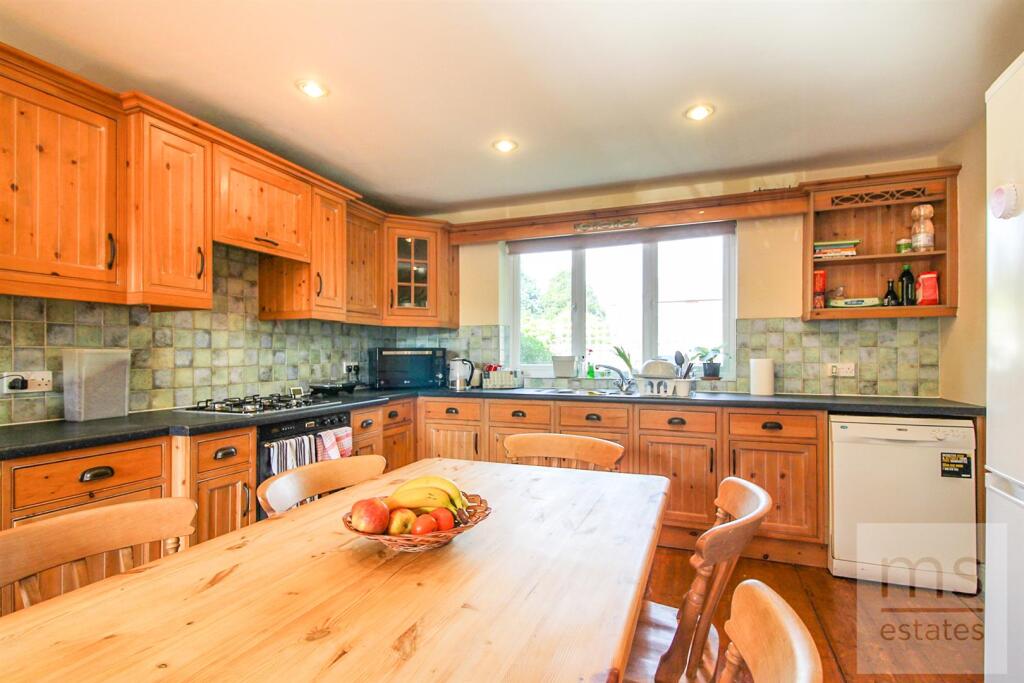 Buy or rent a property | Lenton Manor, Nottingham NG7 2FW