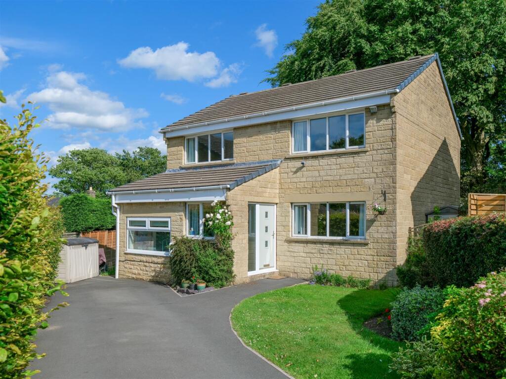 Buy or rent a property | Netherlea Drive, Holmfirth HD9 3EX