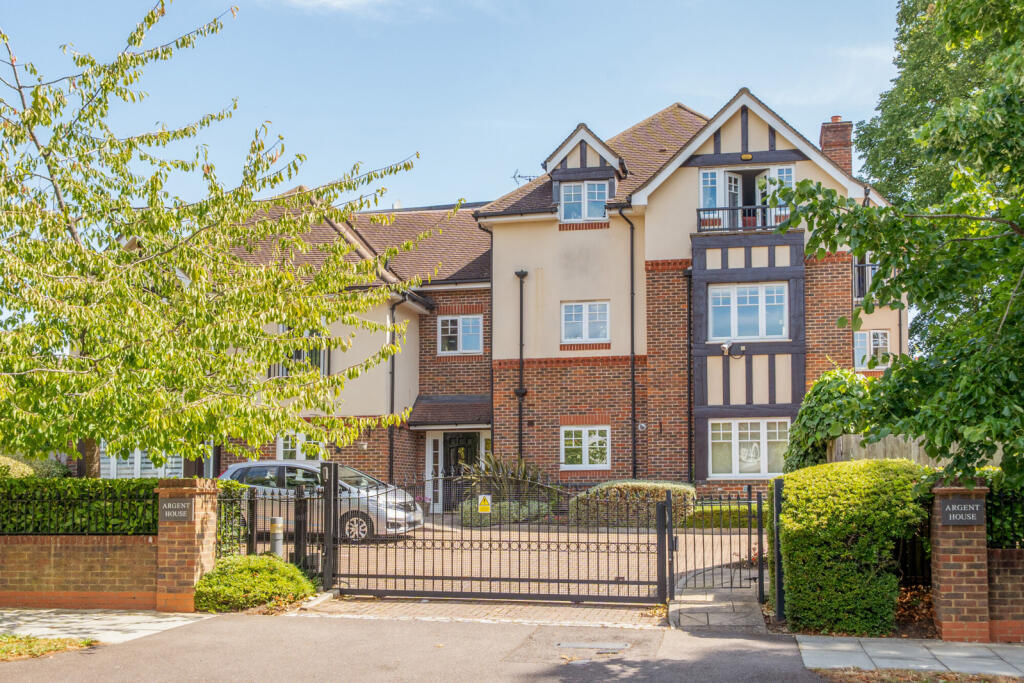 Buy or rent a property | The Avenue, Pinner HA5 4EH