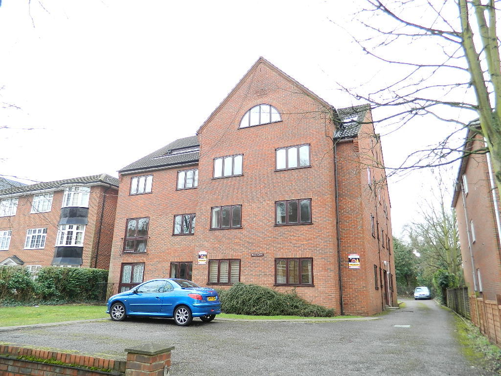 Buy or rent a property | Grove Road, Sutton SM1 2AG