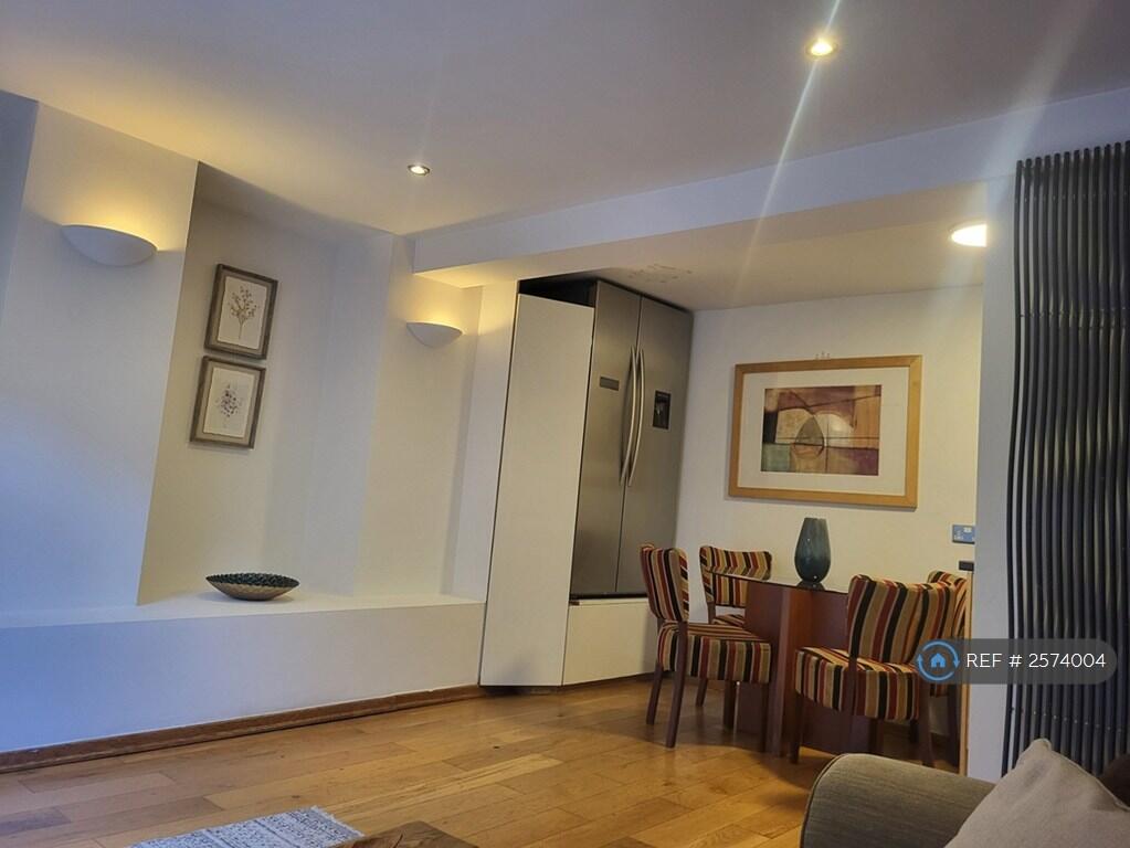 Buy or rent a property | Hamilton Gardens, London NW8 9PX