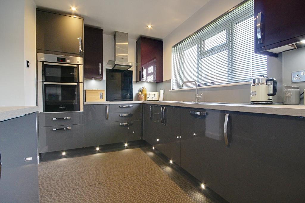 Buy or rent a property | Charlton Avenue, Knaresborough HG5 0DN