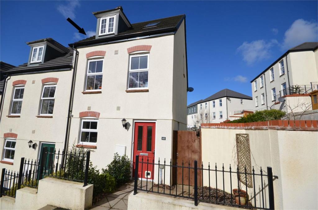 Buy or rent a property | Sparnock Grove, Truro TR1 3AT