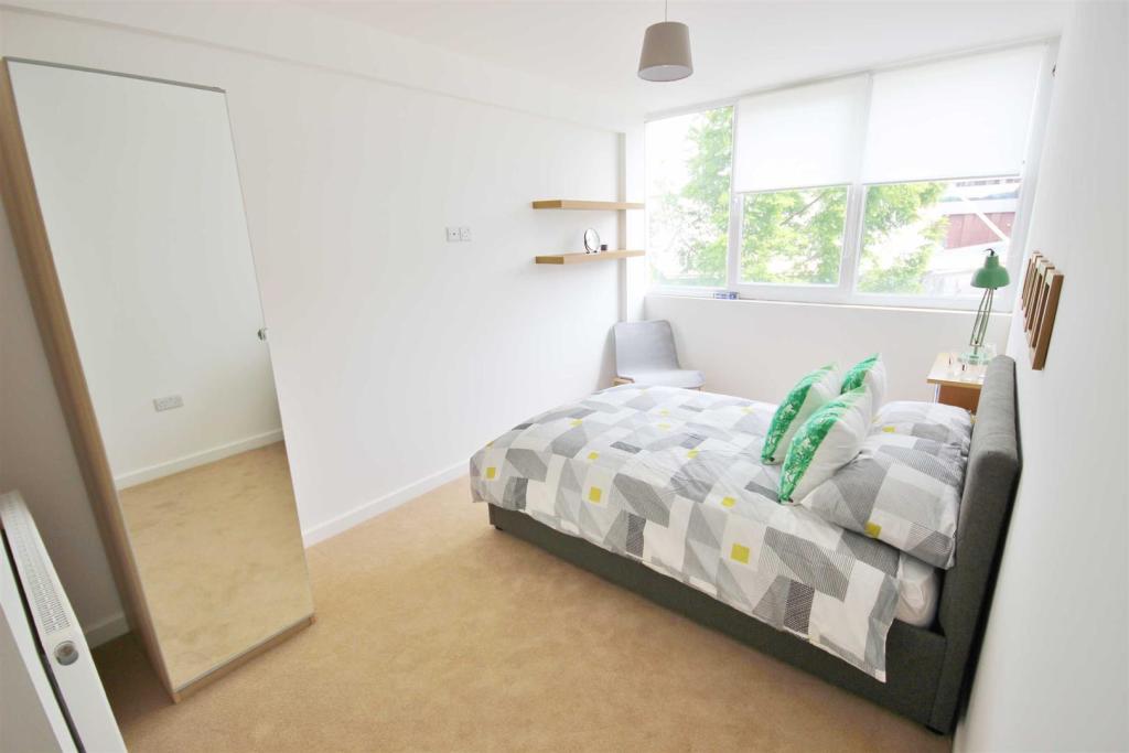 Buy or rent a property | Arundel Street, Portsmouth PO1 1NL