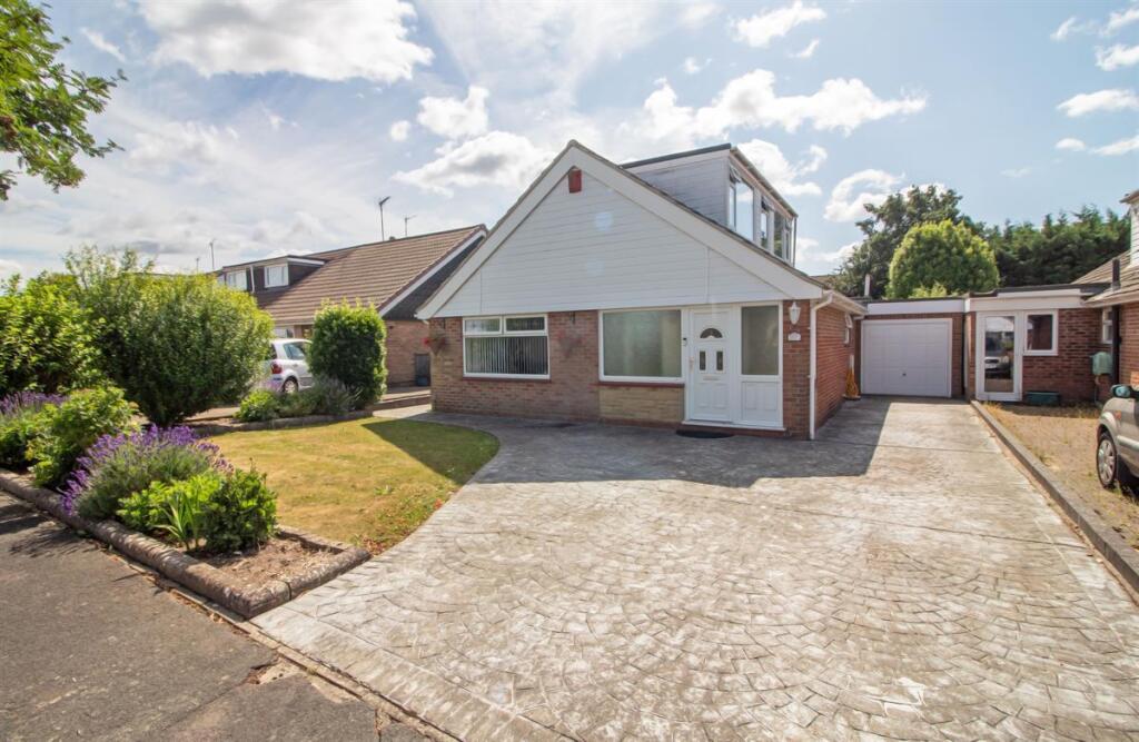 Buy or rent a property | Andrew Crescent, Waterlooville PO7 6BE