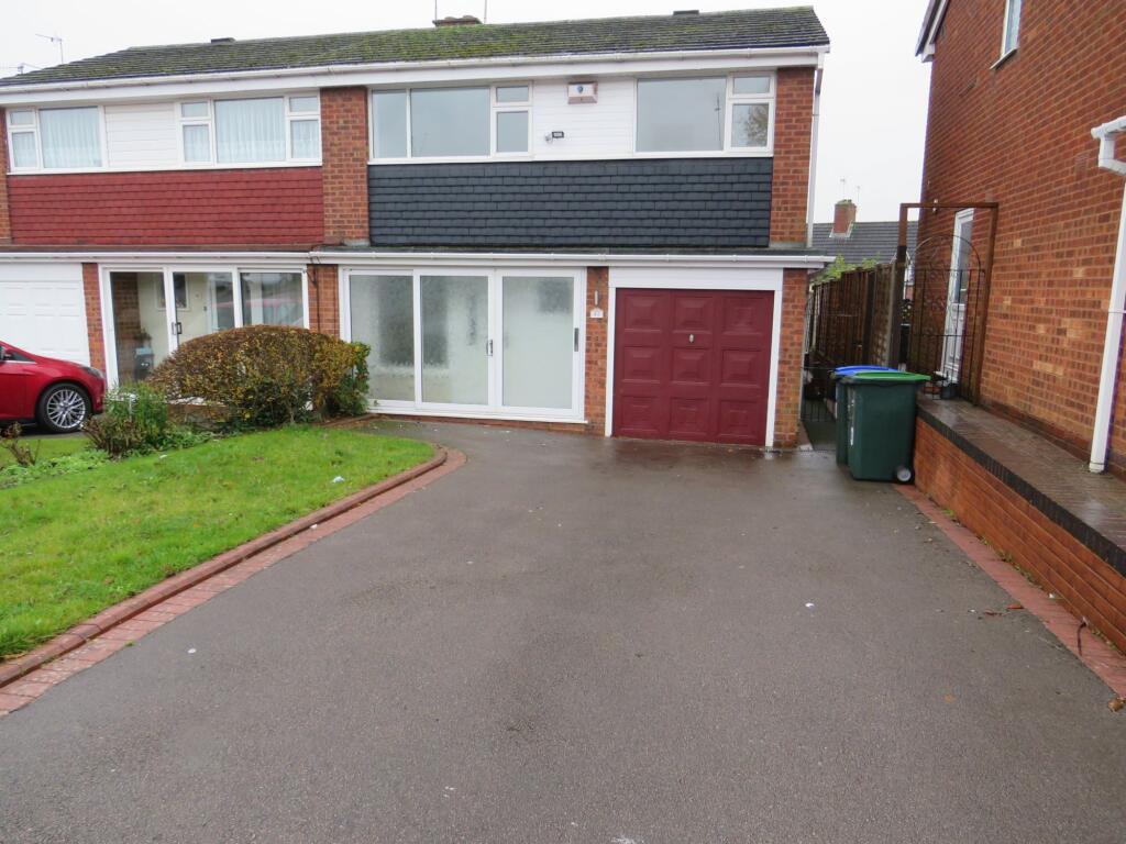Buy or rent a property | Woodfort Road, Birmingham B43 5QN