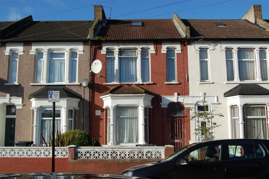 Buy or rent a property | Glenwood Road, London N15 3JS