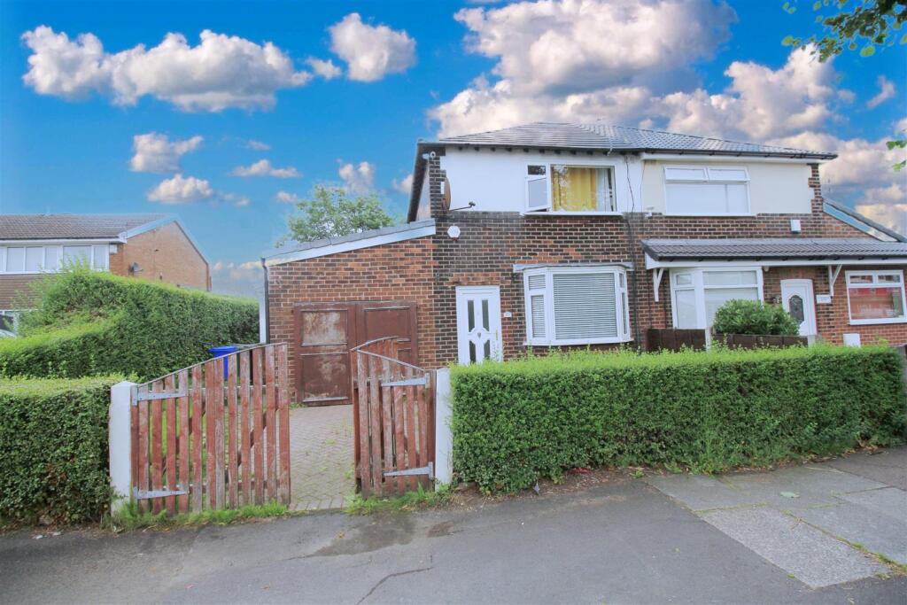 Buy or rent a property | Moorfield Avenue, Manchester M34 7TX