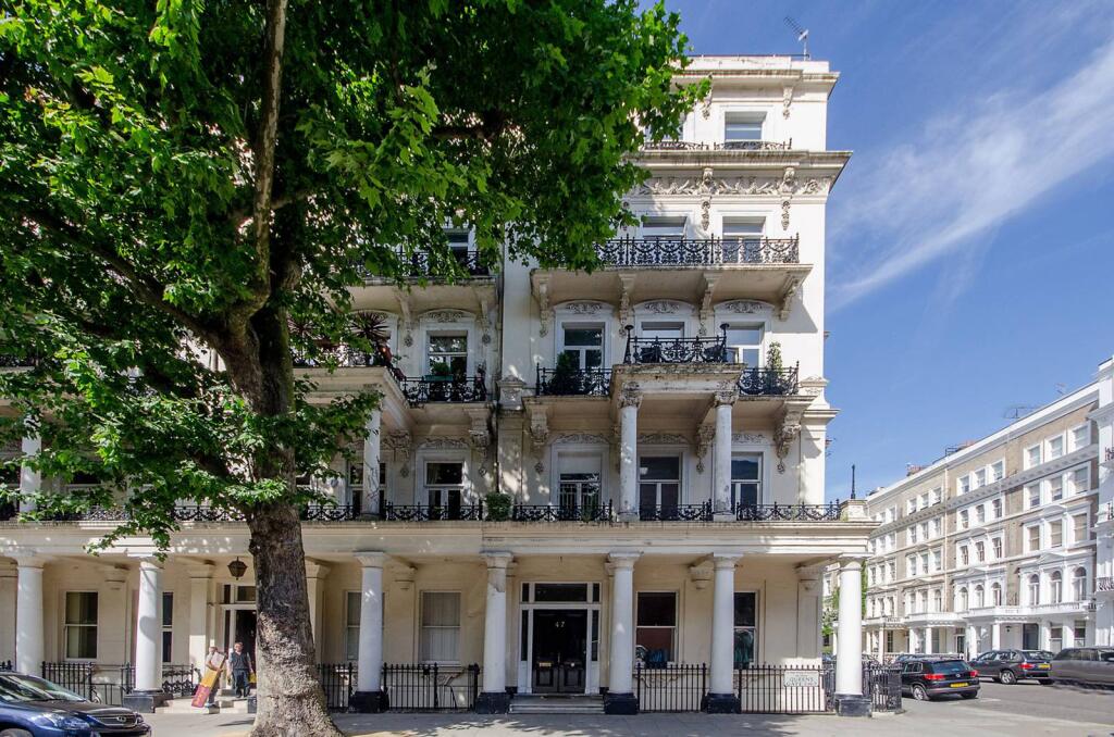 Buy or rent a property | Queen's Gate, London SW7 5JN