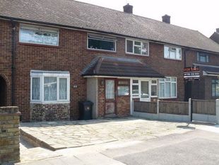 Buy or rent a property | Chatteris Avenue, Romford RM3 8JX