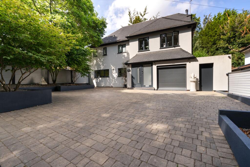 Buy or rent a property | Park Road, Kenley CR8 5AR