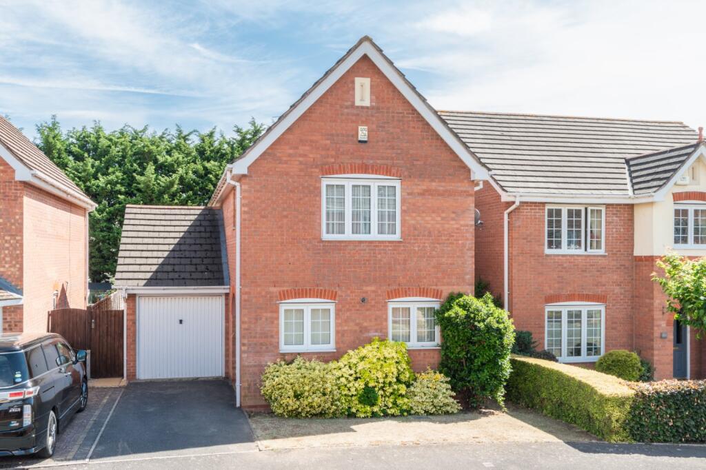 Buy or rent a property | Hoveton Close, Redditch B98 7HW