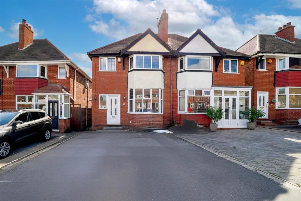 Buy or rent a property | Hardwick Road, Solihull B92 7NJ