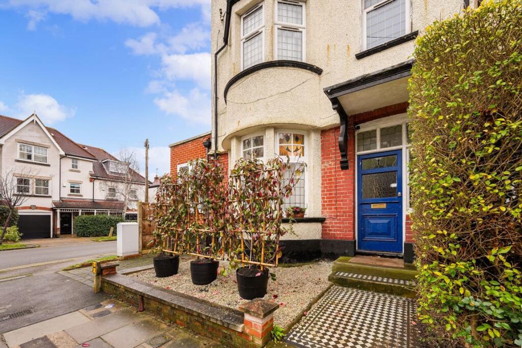 Buy or rent a property | Guilford Avenue, Surbiton KT5 8DG