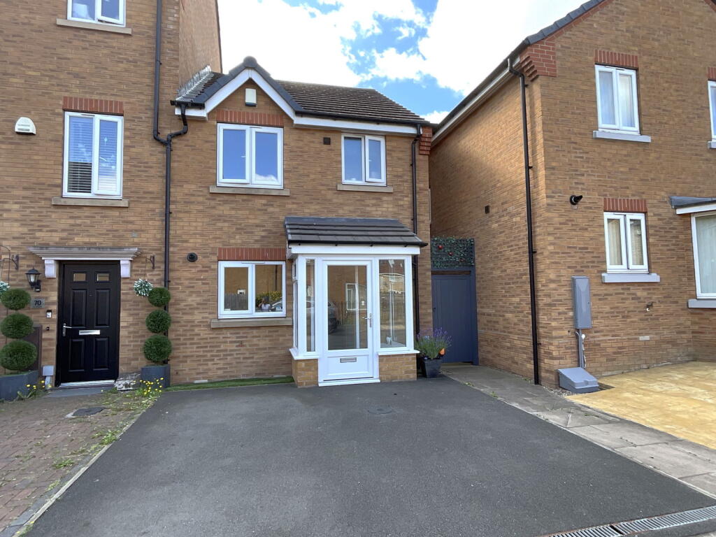 Buy or rent a property | Pel Crescent, Oldbury B68 8ST