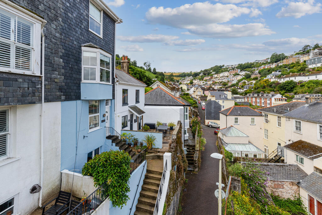 Buy or rent a property | South Ford Road, Dartmouth TQ6 9QT