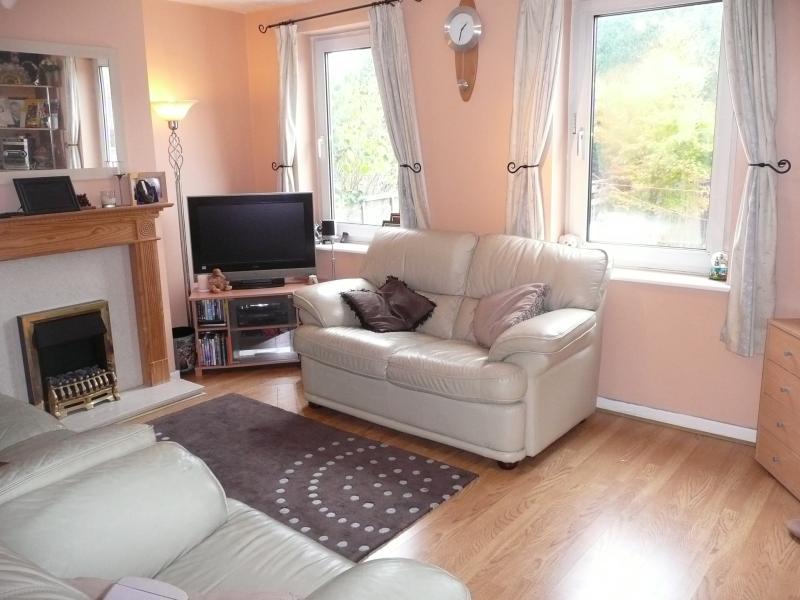 Buy or rent a property | Braemar Avenue, Bristol BS7 0TQ