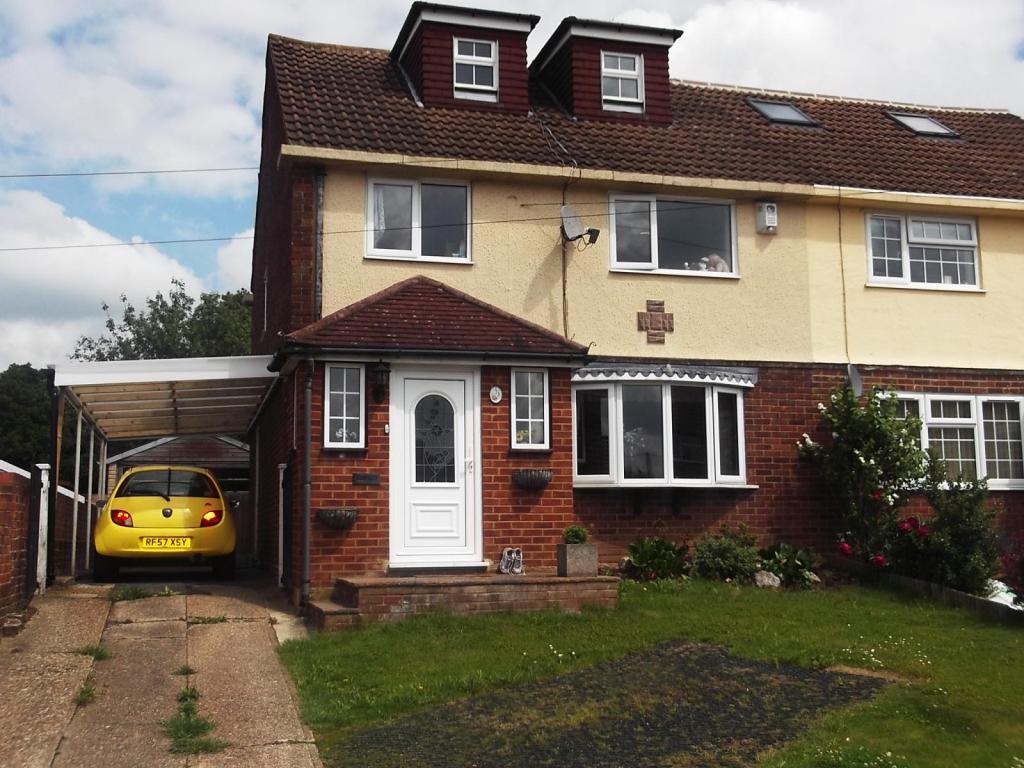 Buy or rent a property | Alderbury Road, Slough SL3 8DJ