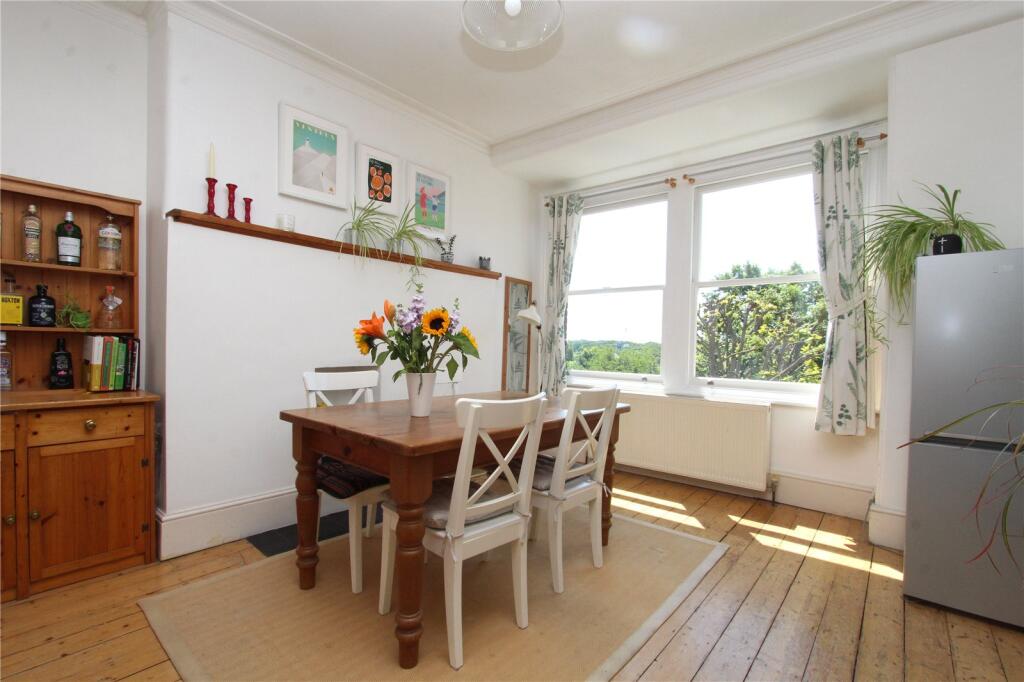 Buy or rent a property | Fortis Green Road, London N10 3HP