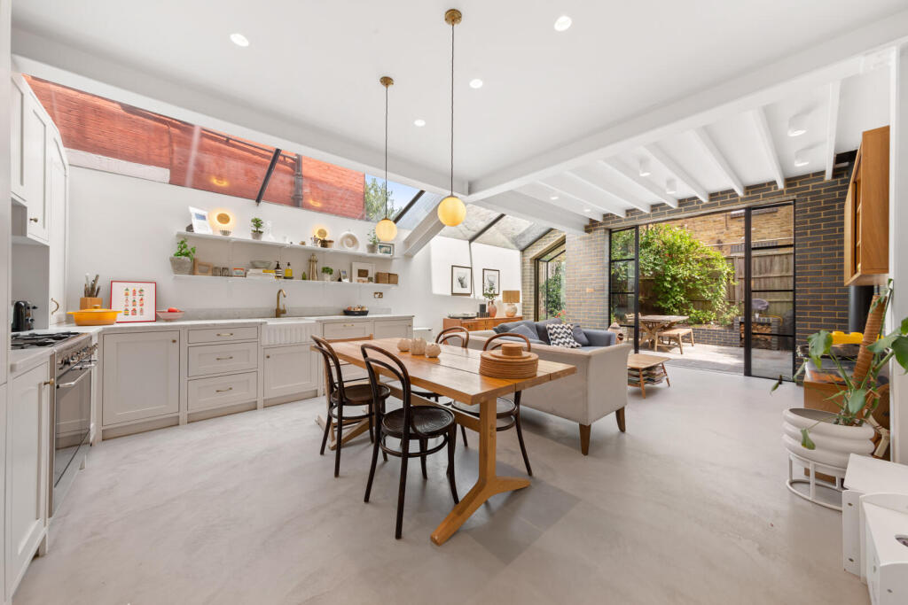 Buy or rent a property | Stephendale Road, London SW6 2PQ