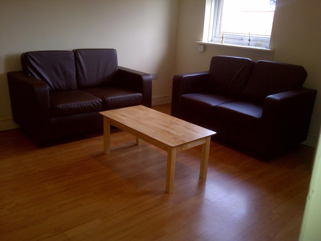 Buy or rent a property | East Barnet Road, Barnet EN4 8RQ