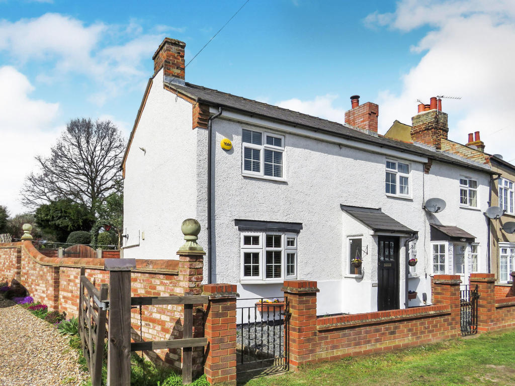 Buy or rent a property | Arlesey Road, Hitchin SG5 3TH