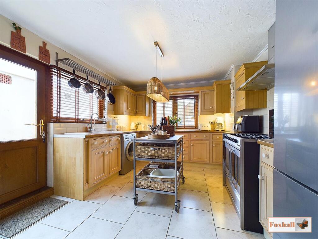 Buy or rent a property | Norwich Road, Ipswich IP1 2PT