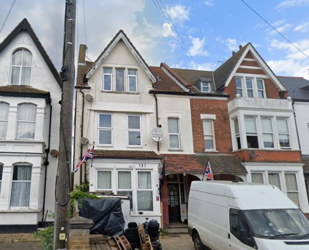 Buy or rent a property | York Road, Southend-On-Sea SS1 2DX