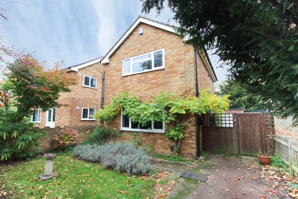 Buy or rent a property | Perse Way, Cambridge CB4 3SB