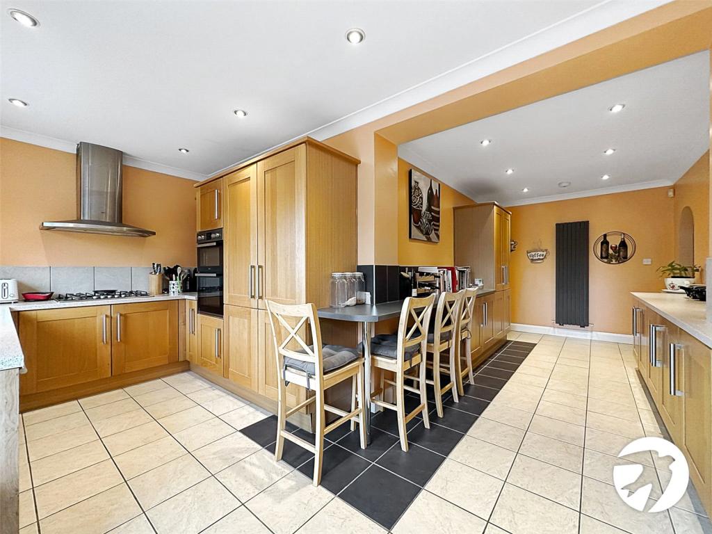 Buy or rent a property | Maidstone Road, Chatham ME4 6EN