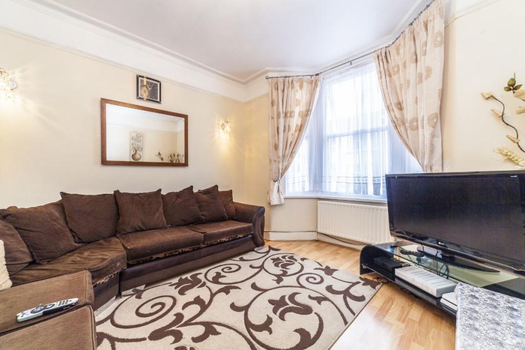 Buy or rent a property | Sixth Avenue, London E12 5PS