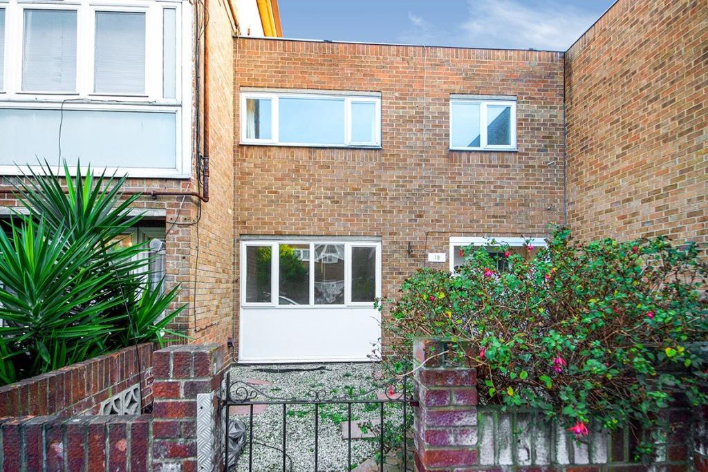 Buy or rent a property | Moxon Close, London E13 0ED