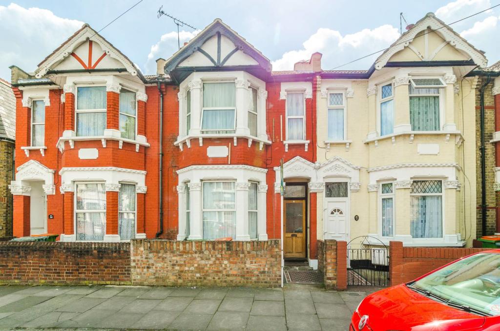 Buy or rent a property | Wanlip Road, London E13 8QP