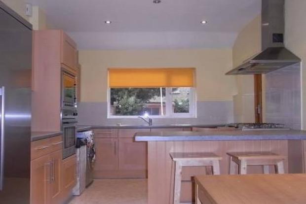 Buy or rent a property | Wanlip Road, London E13 8QR
