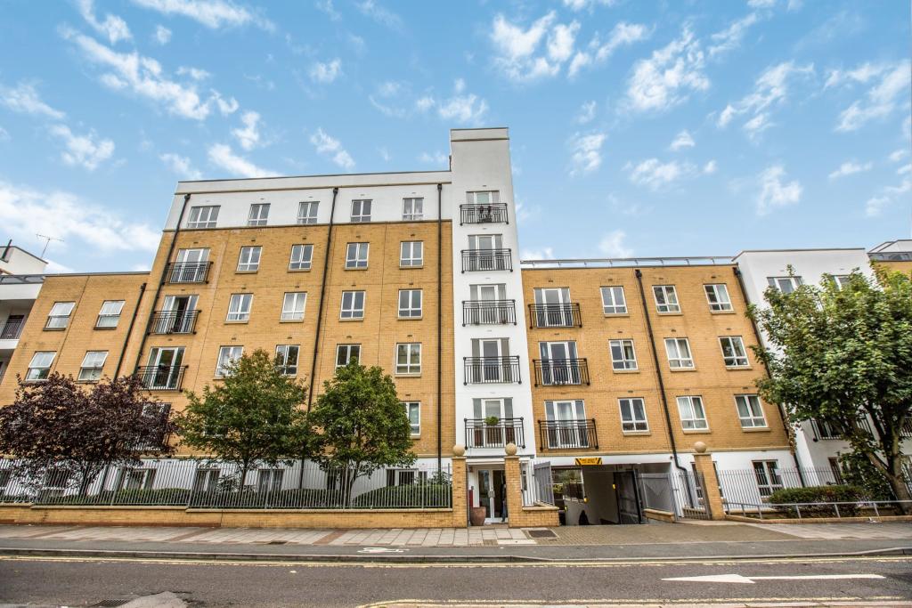 Buy or rent a property | Windmill Lane, London E15 1PY