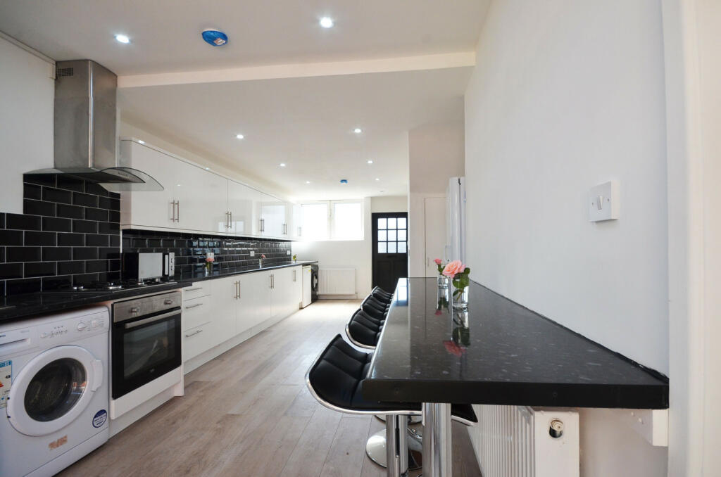 Buy or rent a property | Victoria Dock Road, London E16 3BT