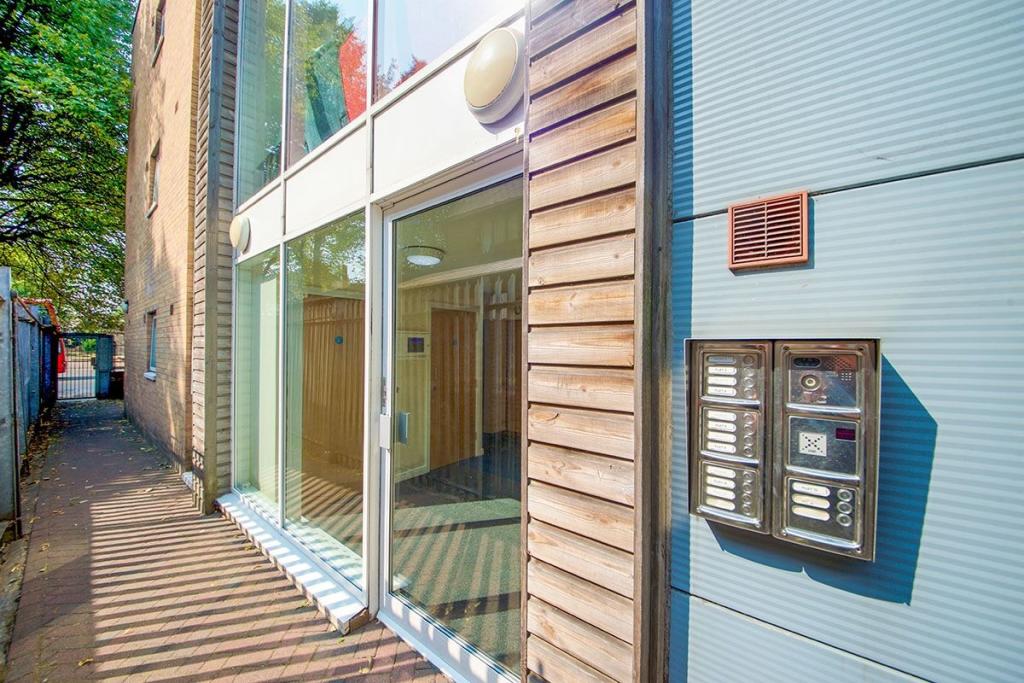 Buy or rent a property | Romford Road, London E7 8AA