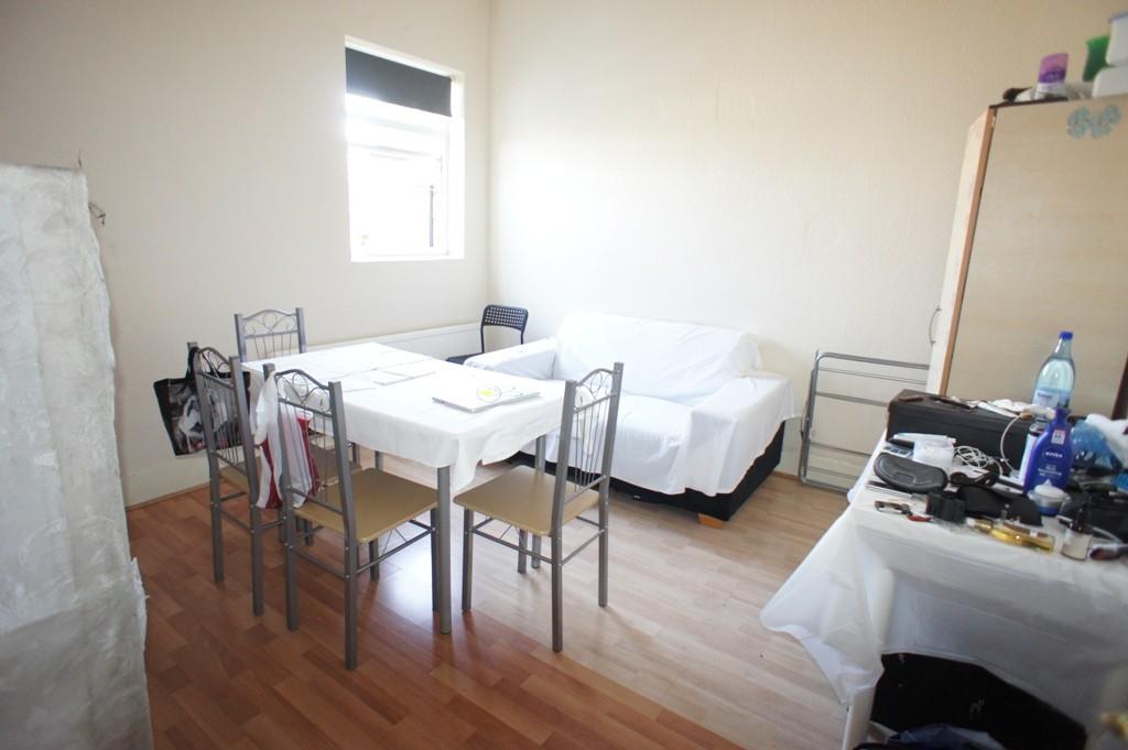 Buy or rent a property | Romford Road, London E7 8AE