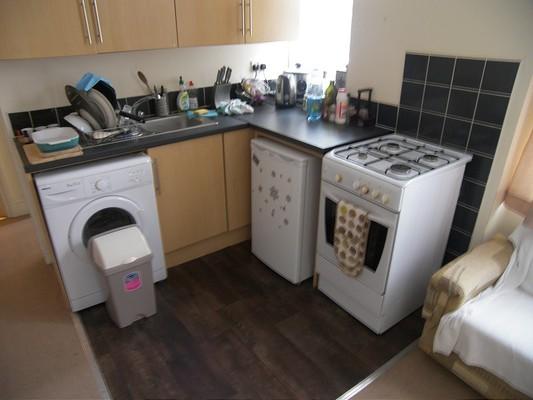 Buy or rent a property | Romford Road, London E7 8AP