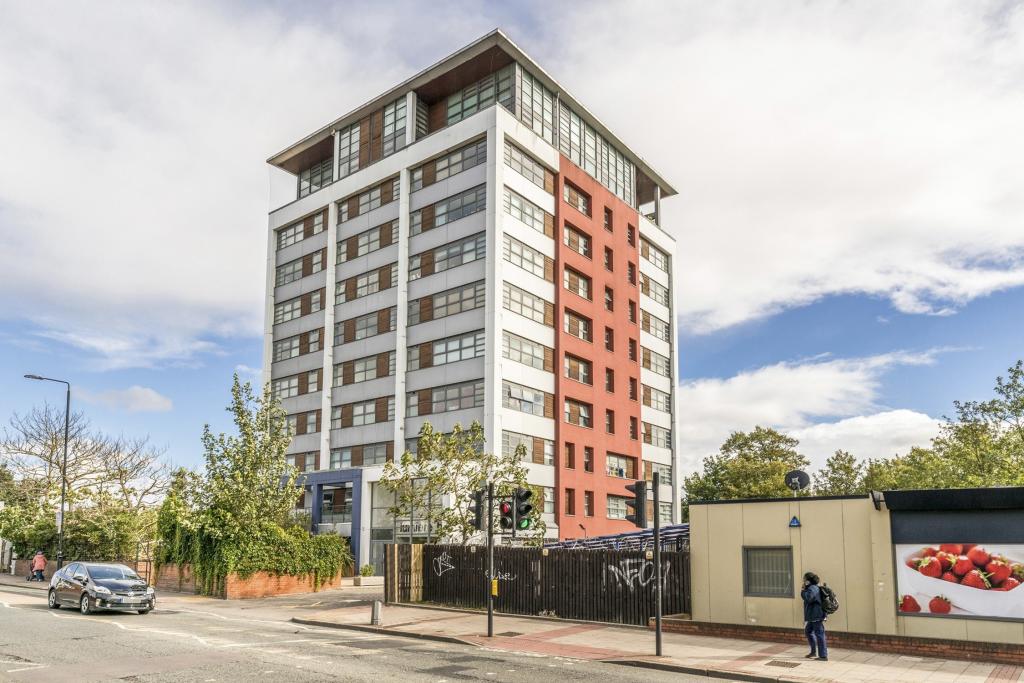 Buy or rent a property | Romford Road, London E7 8AY