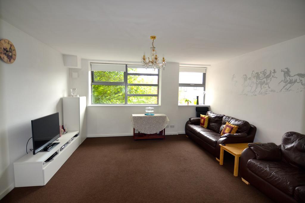Buy or rent a property | Romford Road, London E7 8AY
