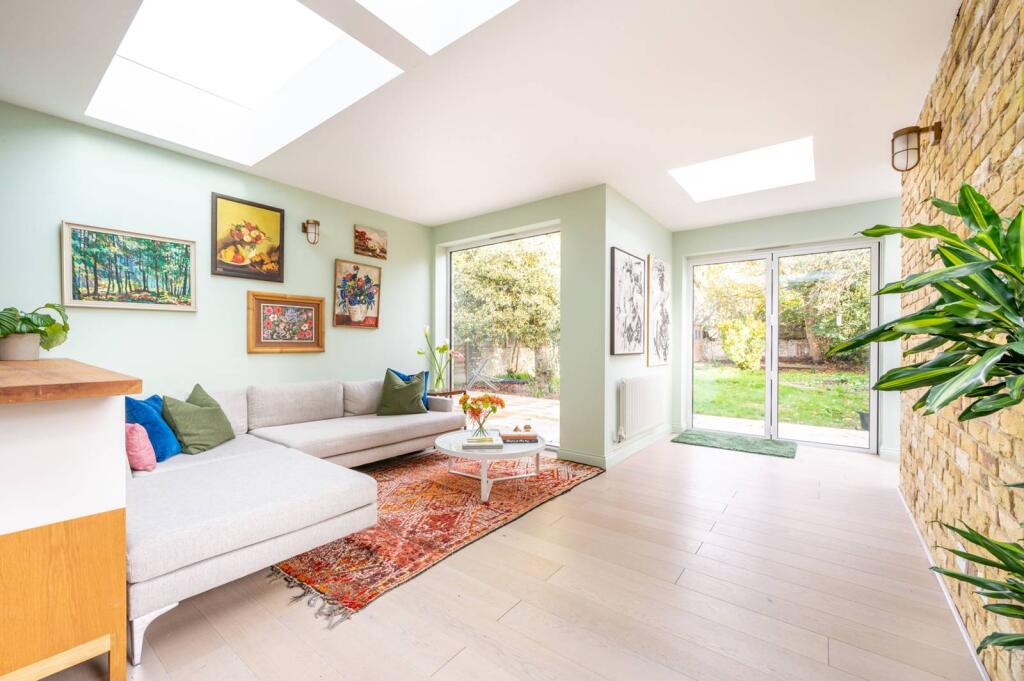 Buy or rent a property | Gladding Road, London E12 5DD