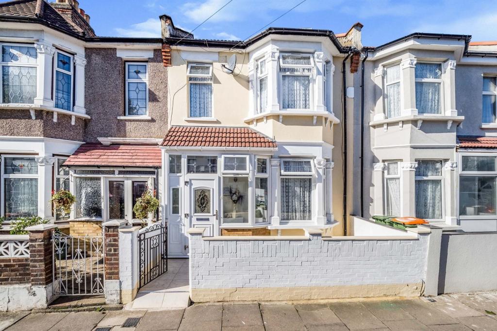 Buy or rent a property | Little Ilford Lane, London E12 5PN