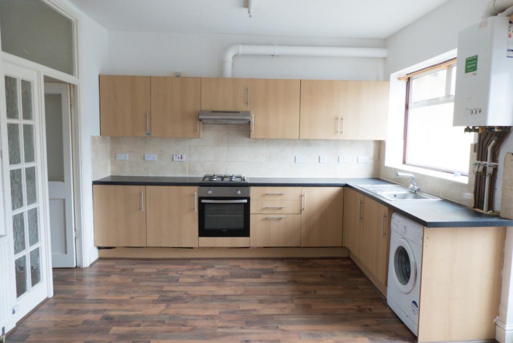 Buy or rent a property | Little Ilford Lane, London E12 5PW