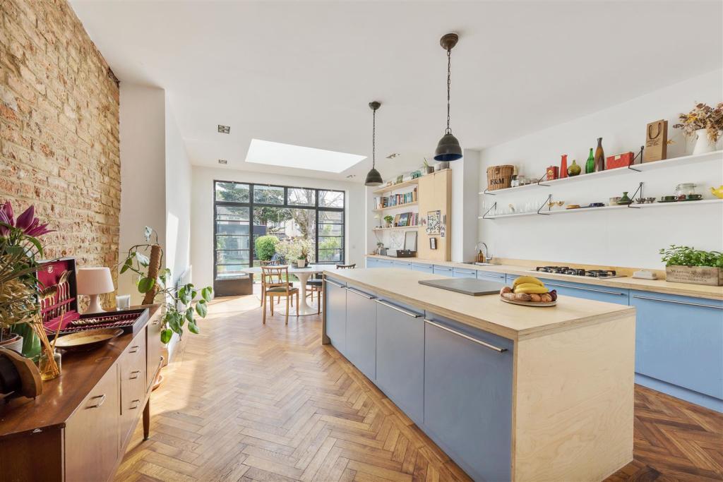 Buy or rent a property | Dersingham Avenue, London E12 5QQ