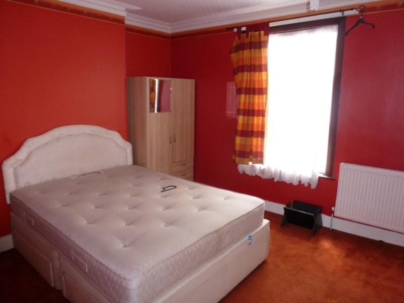 Buy or rent a property | Meanley Road, London E12 6AP