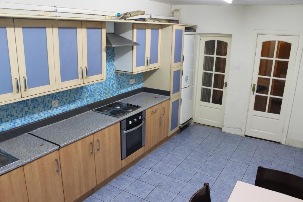 Buy or rent a property | Meanley Road, London E12 6AR
