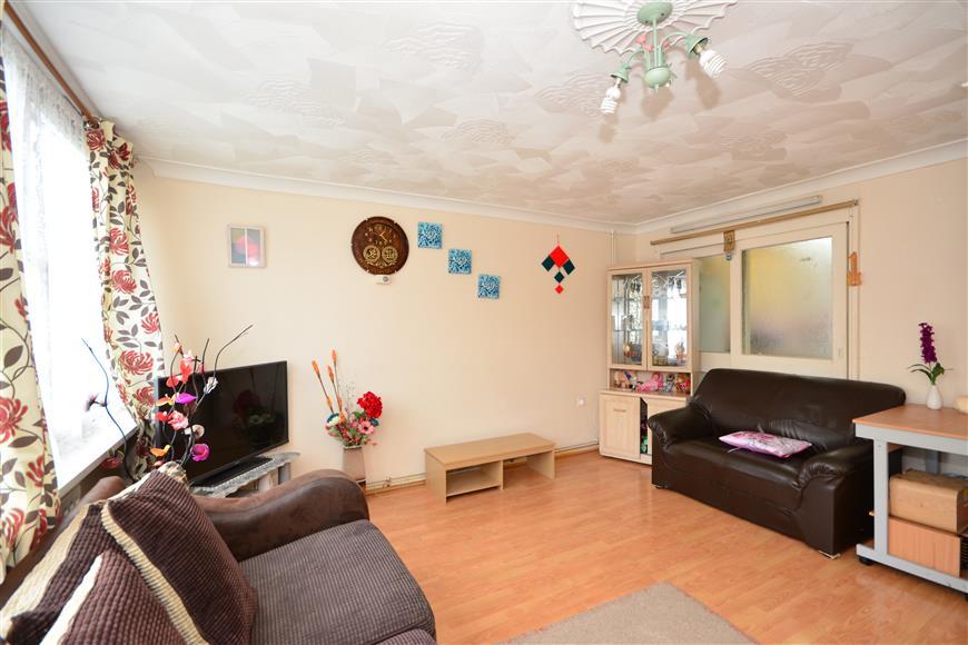 Buy or rent a property | Snowshill Road, London E12 6BB
