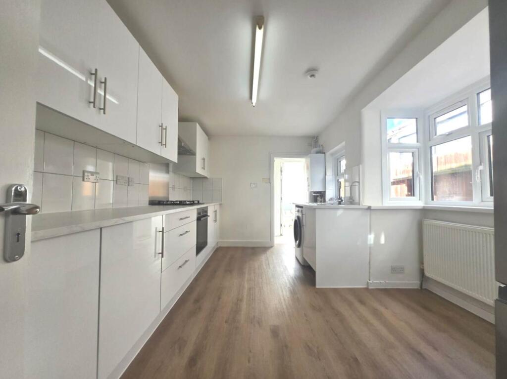 Buy or rent a property | Third Avenue, London E12 6DT
